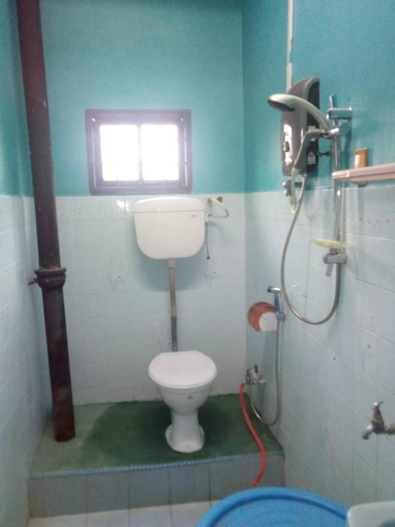 Roomstay Srizahrani *